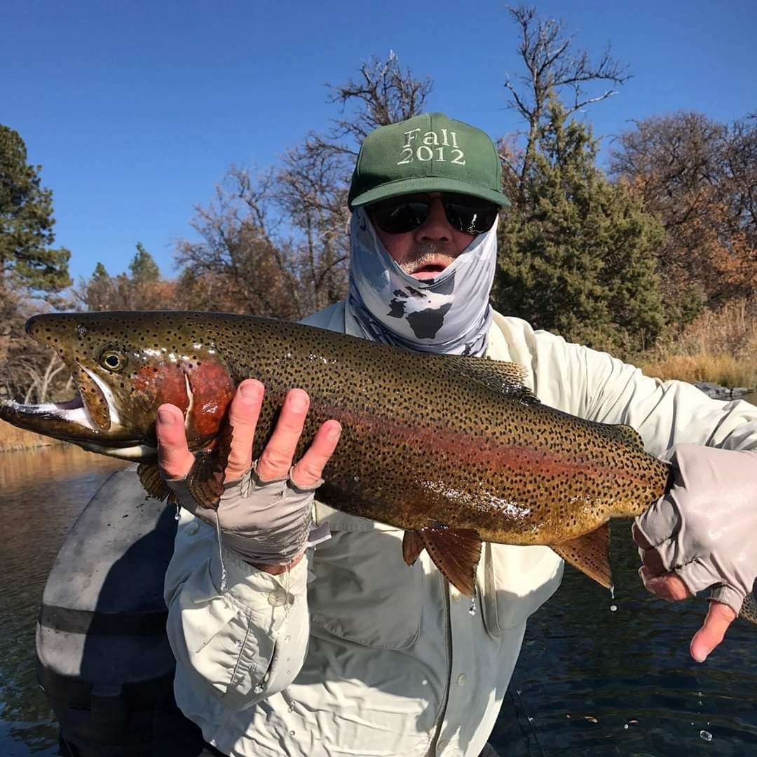 On the Pit River, photographed by Art Teter Guide Service