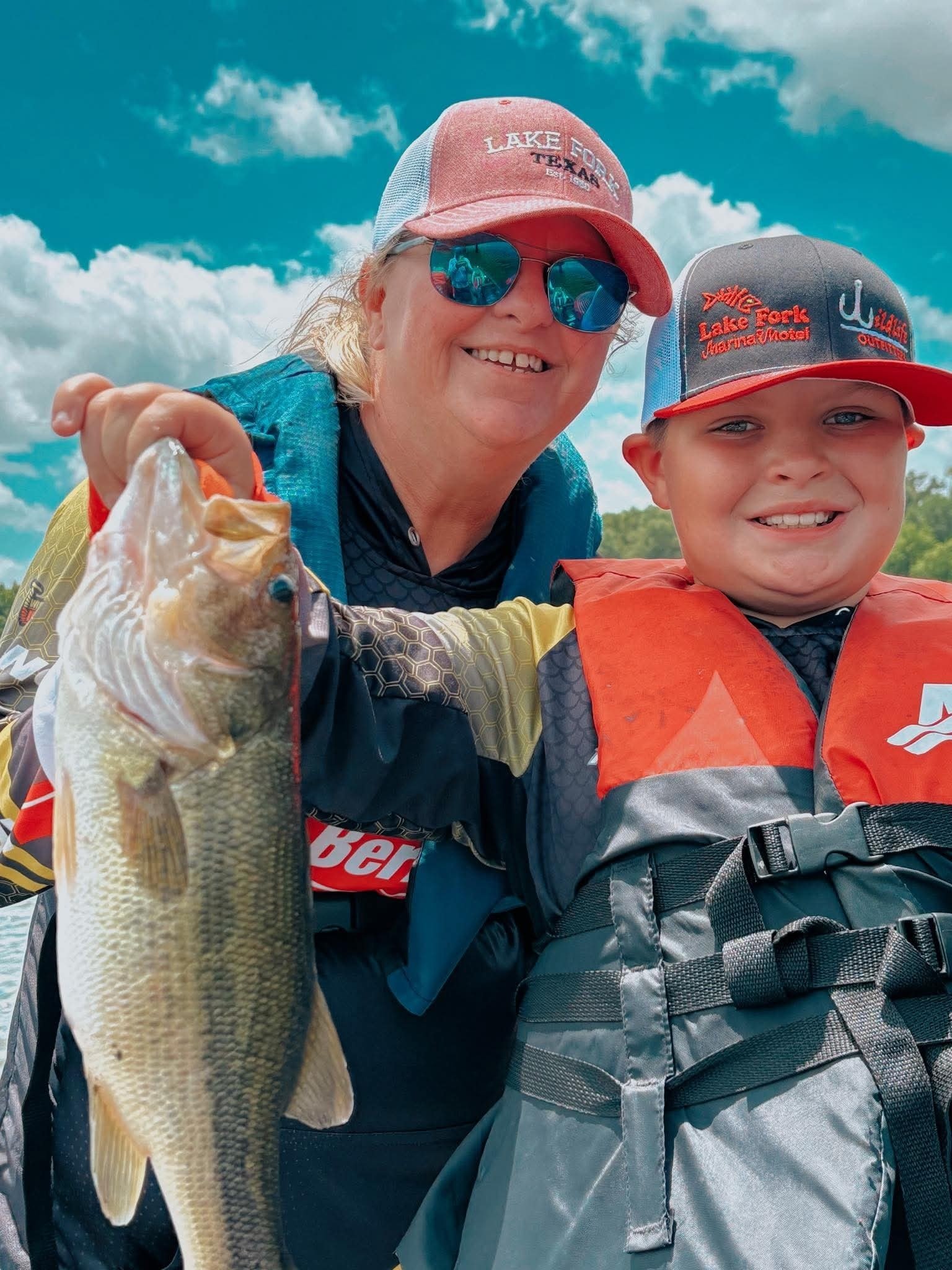 Bass Fishing With Eddie on the water in Texas