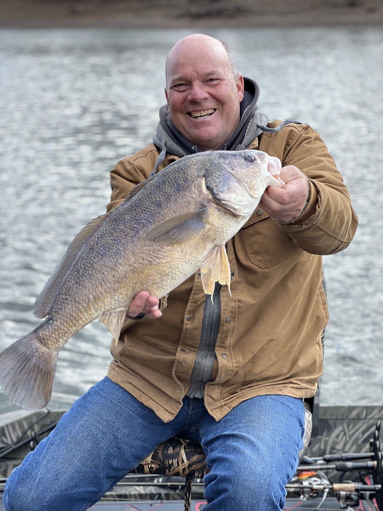 Big Ed's Guide Service on the water in Missouri