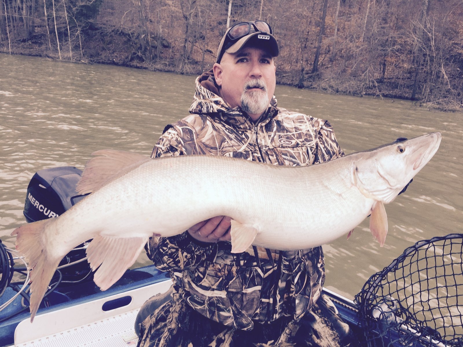 On the water in Kentucky, photographed by Cave Run Muskie Guide Service