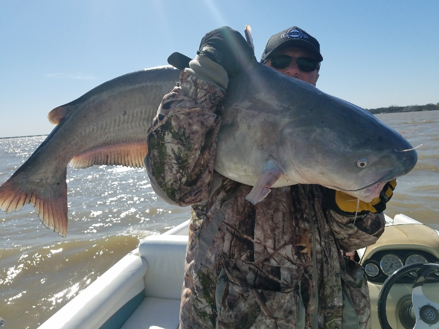 Messin' With the Fish Guide Service on the water in Texas