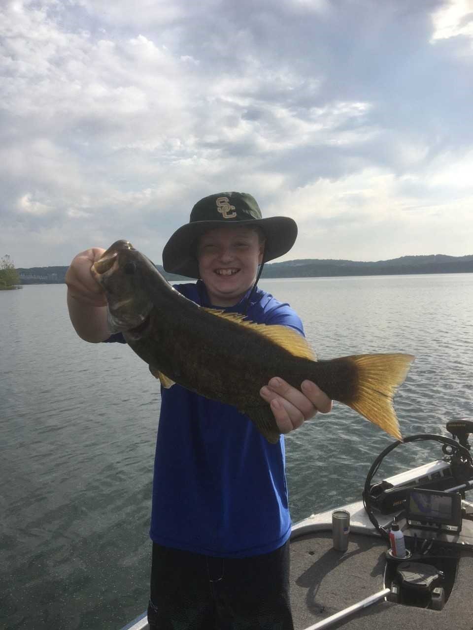 Time on the water from a working guide's operation, photographed by Mid Lakes Guide Service in MO