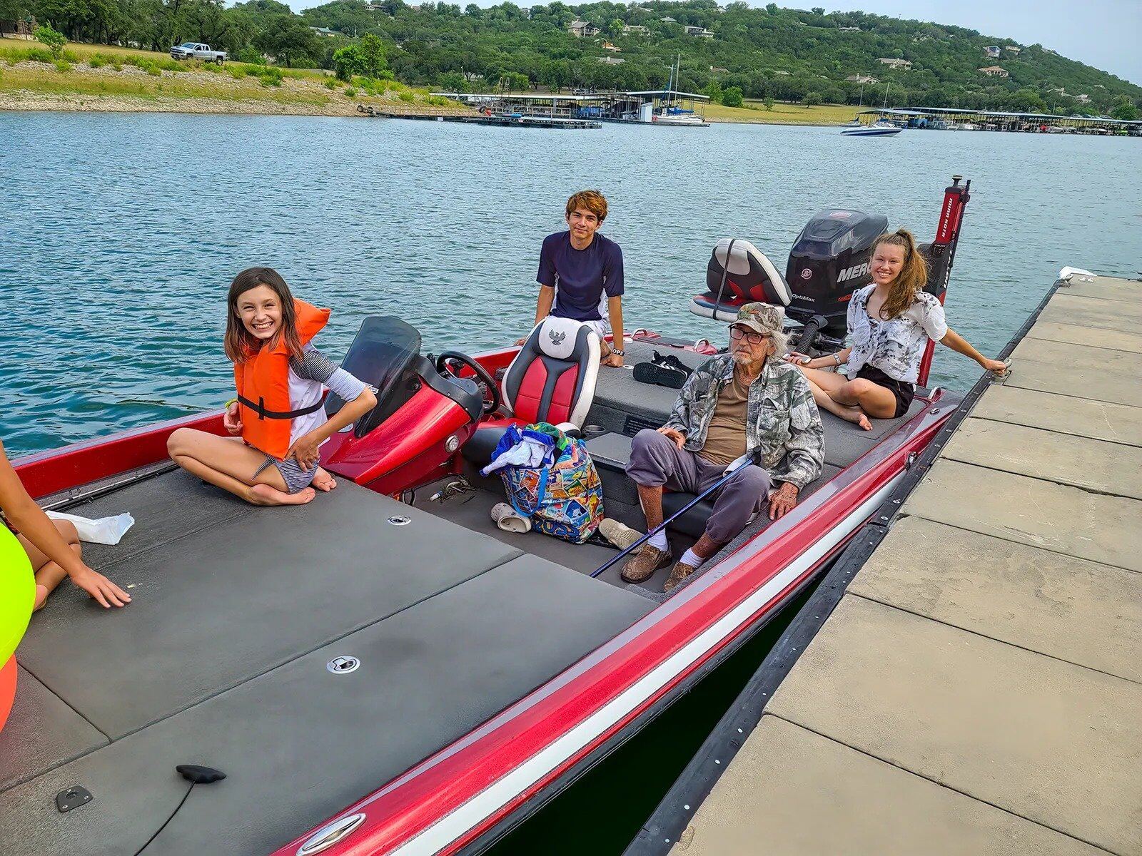 Texas Hawgs Bass Fishing Guide Service on Lake Travis